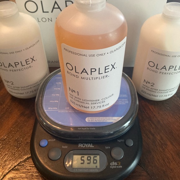Salon Intro Kit: Brand new professional size Olaplex No.1 & No.2 (140 uses) - Picture 2 of 9